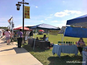photo of stands at Brownsburg Farmers Market