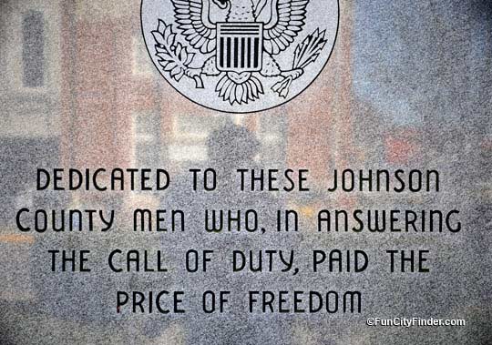Photo of the war memorial on the courthouse lawn in Franklin, Indiana.