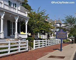 James Whitcomb Riley residence and sign in Greenfield, Indiana