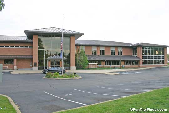 Photo of the Greenwood Public Library in Greenwood, Indiana