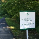 Sign at entrane to Robin Run nature trail