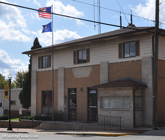 Photo of the Mooresville Municipal Building in Mooresville, Indiana