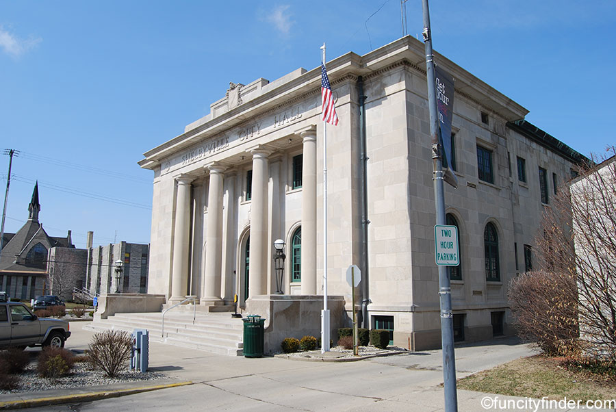 View of Shelbyville City Hall Building